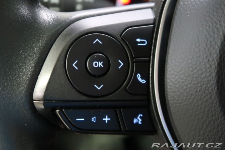 Toyota Corolla 1.5VVT-i,CZ,1Maj,ComfortT 2023