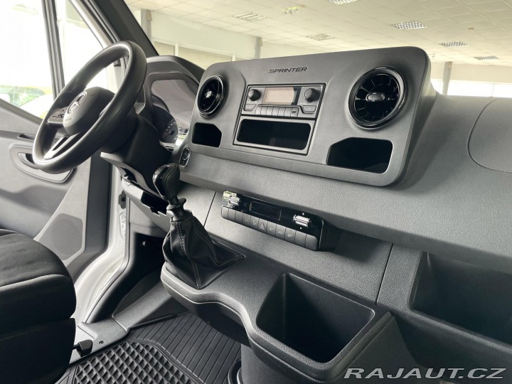 Mercedes-Benz Sprinter 314CDI 105kW*L2*LED*5míst 2020