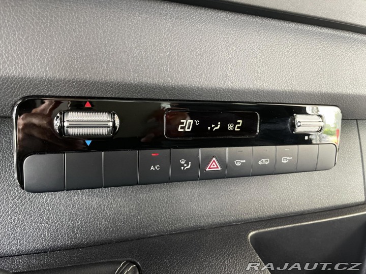 Mercedes-Benz Sprinter 314CDI 105kW*L2*LED*5míst 2020