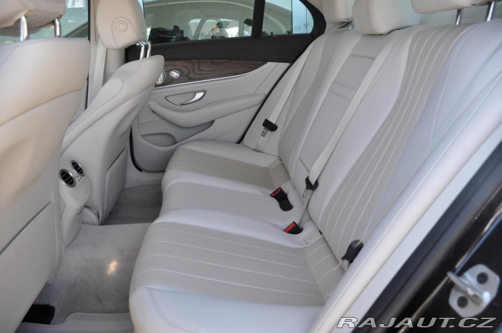 Mercedes-Benz E 220d 4MATIC 2019