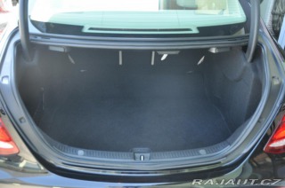 Mercedes-Benz E 220d 4MATIC 2019