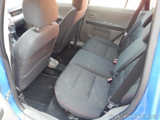 Mazda 2 1.4i, KLIMA 2003