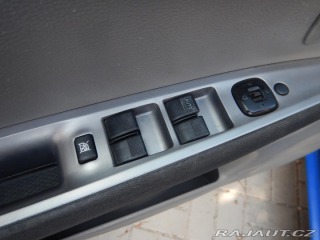Mazda 2 1.4i, KLIMA 2003