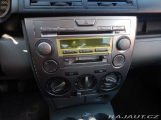 Mazda 2 1.4i, KLIMA 2003