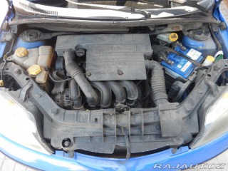 Mazda 2 1.4i, KLIMA 2003