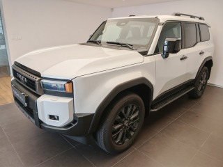 Toyota Land Cruiser 2.8 D-4D 204 k Executive