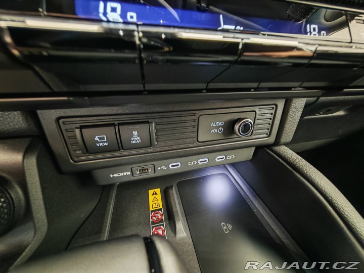 Toyota Land Cruiser 2.8 D-4D 204 k Executive 2024