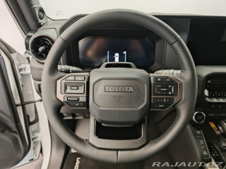 Toyota Land Cruiser 2.8 D-4D 204 k Executive 2024