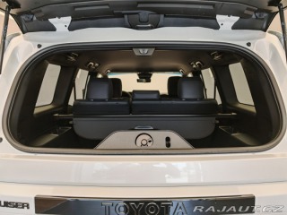 Toyota Land Cruiser 2.8 D-4D 204 k Executive 2024