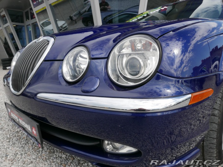 Jaguar S-Type 3,0L V6 Automat REZERVACE 2002