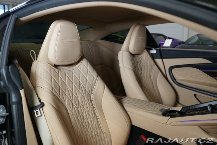 Aston Martin DB12 500kW*V8*B&W*CERAMIC* 2024
