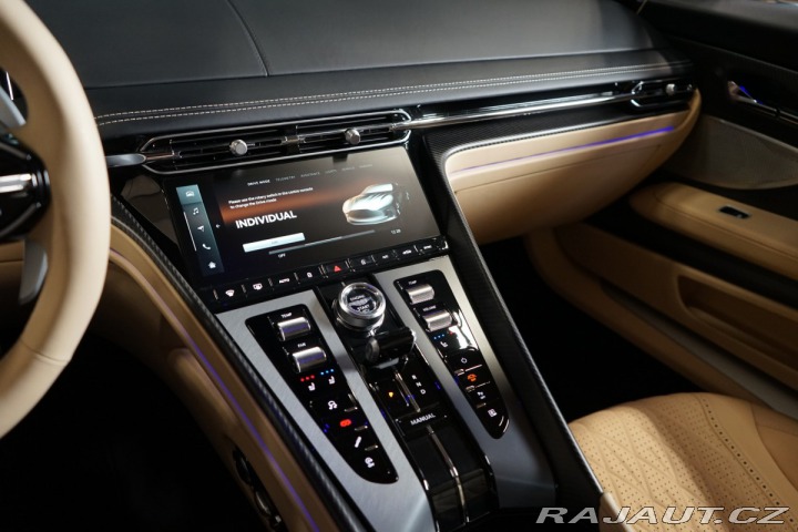 Aston Martin DB12 500kW*V8*B&W*CERAMIC* 2024