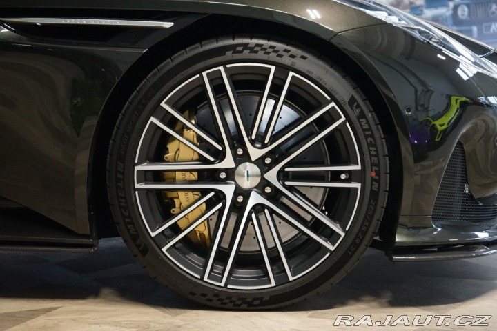 Aston Martin DB12 500kW*V8*B&W*CERAMIC* 2024