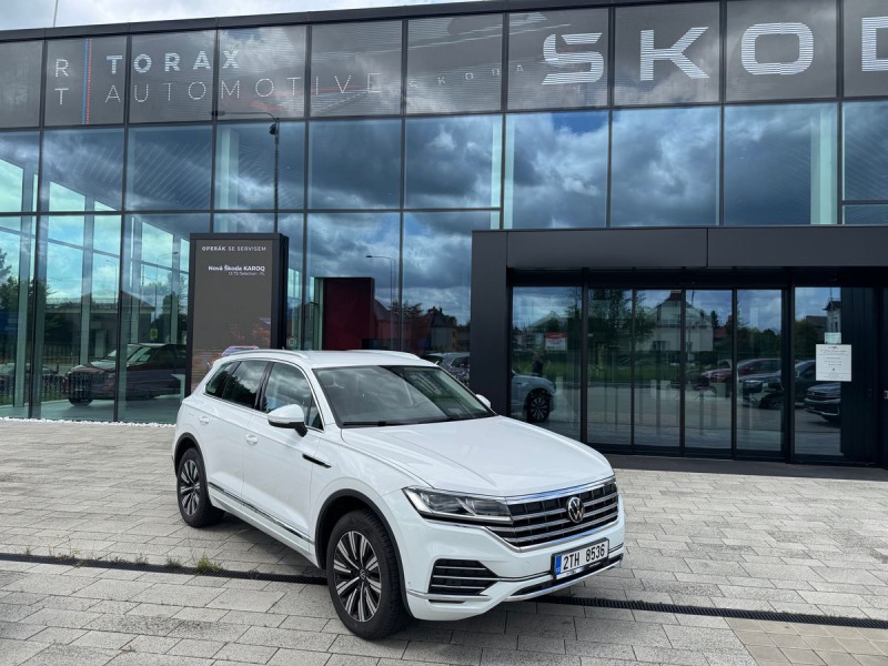 Volkswagen Touareg Elegance  3,0TDI 210kw