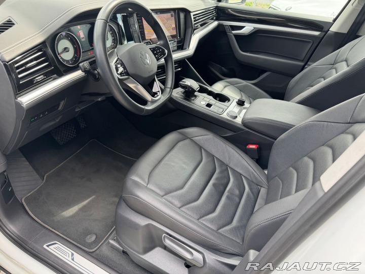 Volkswagen Touareg Elegance  3,0TDI 210kw 1800