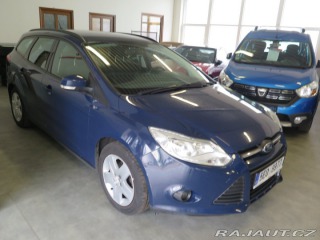 Ford Focus 1.6 92kW,klim,tažn,CZ ne 2011