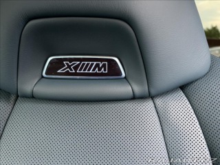 BMW XM 4.4 B&W Masáž 2023