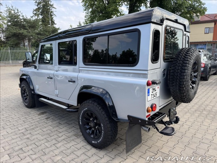 Land Rover Defender 2015