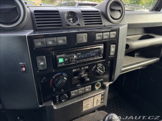 Land Rover Defender  2015