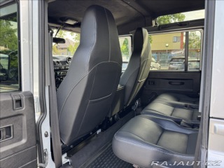 Land Rover Defender  2015