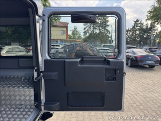 Land Rover Defender  2015