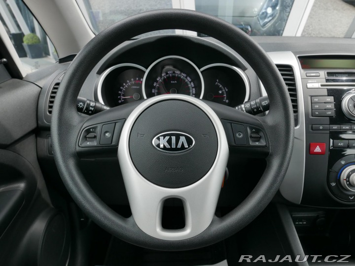 Kia Venga 1,4 CVVT 66kW 1,Majitel Č 2013