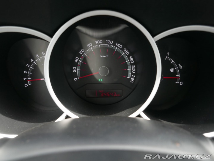 Kia Venga 1,4 CVVT 66kW REZERVACE 2013