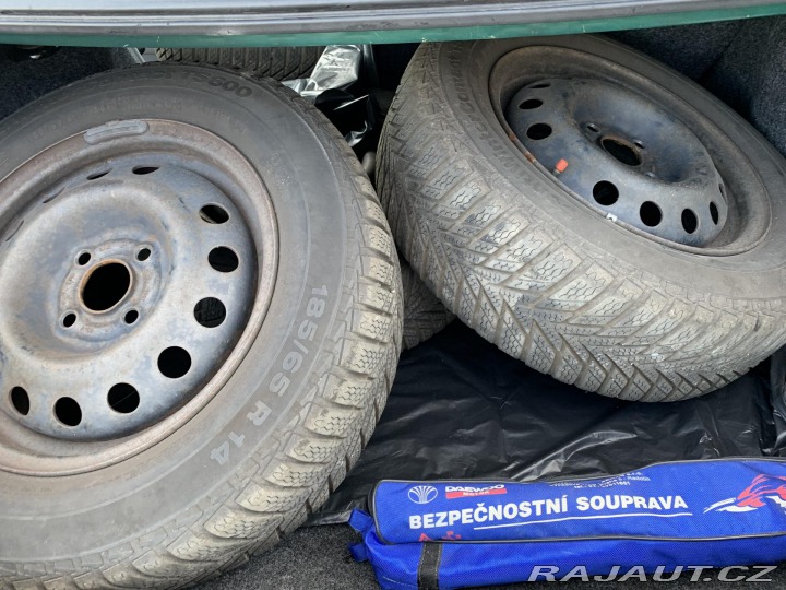 Daewoo Nubira 1.6i, 77KW. Nová STK, TOP 2001