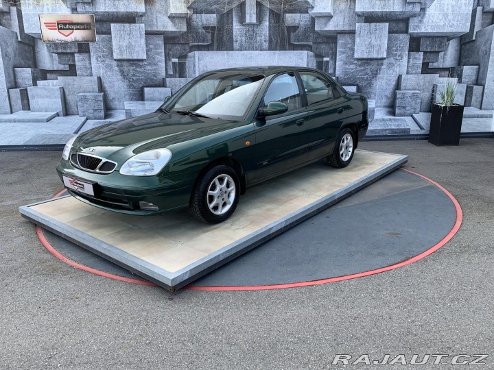 Daewoo Nubira 1.6i, 77KW. Nová STK, TOP 2001