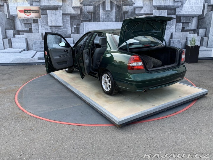 Daewoo Nubira 1.6i, 77KW 2001