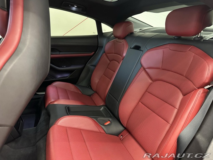 Porsche Taycan 4S*360*BOSE*CZ*DPH*TOP*PP 2021