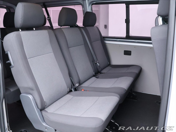 Volkswagen Transporter 2,0 TDI 110KW DSG 9-Míst 2018