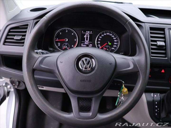 Volkswagen Transporter 2,0 TDI 110KW DSG 9-Míst 2018