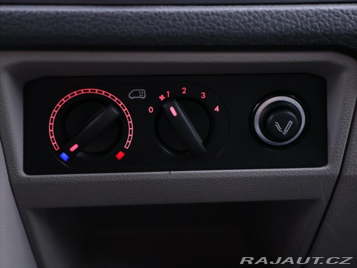 Volkswagen Transporter 2,0 TDI 110KW DSG 9-Míst 2018