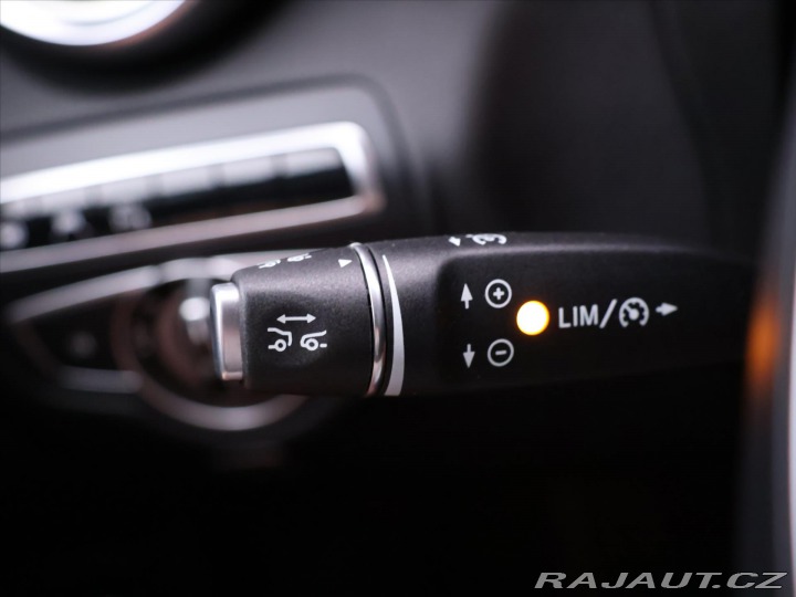 Mercedes-Benz GLC 2,1 250d 4Matic CZ LED Na 2016