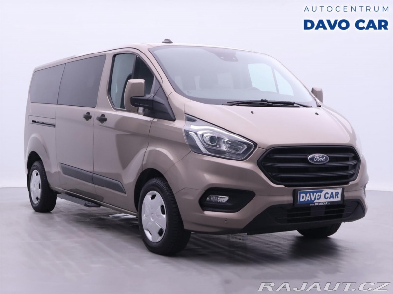 Ford Transit Custom 2,0 TDCi Long 9-Míst Tažn