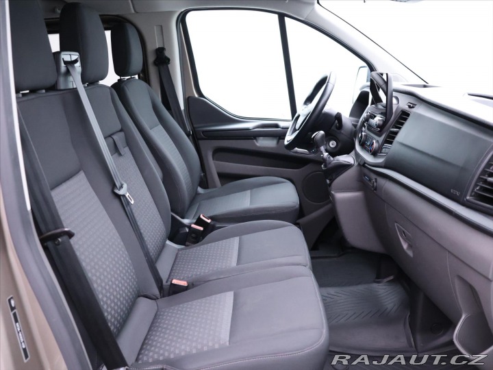 Ford Transit Custom 2,0 TDCi Long 9-Míst Tažn 2021