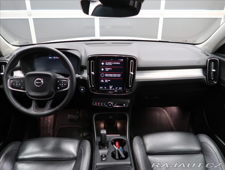 Volvo XC40 2,0 D4 AWD AUT MOMENTUM 2018