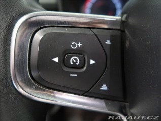 Volvo XC40 2,0 D4 AWD AUT MOMENTUM 2018