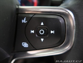 Volvo XC40 2,0 D4 AWD AUT MOMENTUM 2018