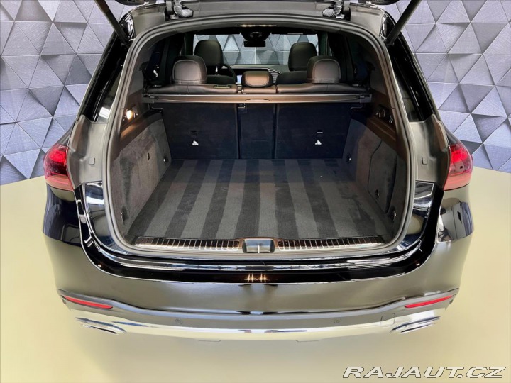 Mercedes-Benz GLE 350de 4MATIC AMG, VZDUCH, 2023
