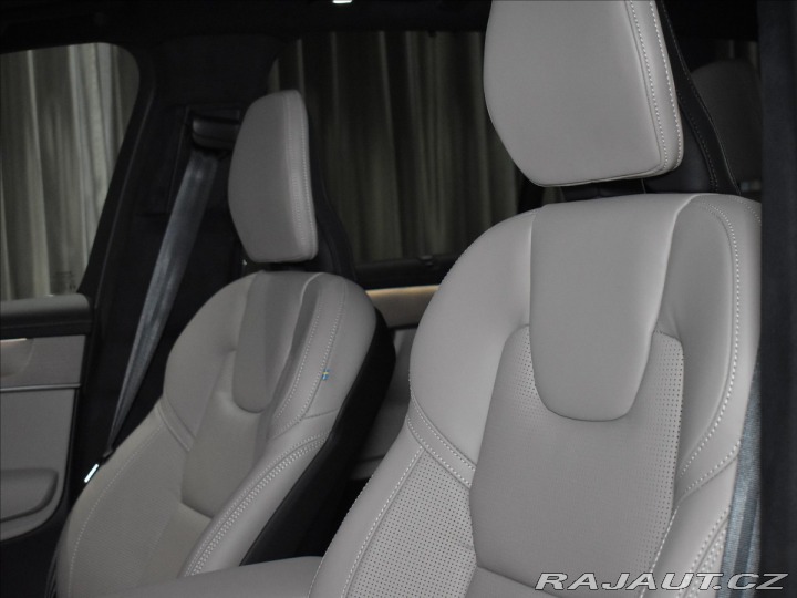Volvo XC90 2,0 XC90 ULTRA DARK T8 PL 2025