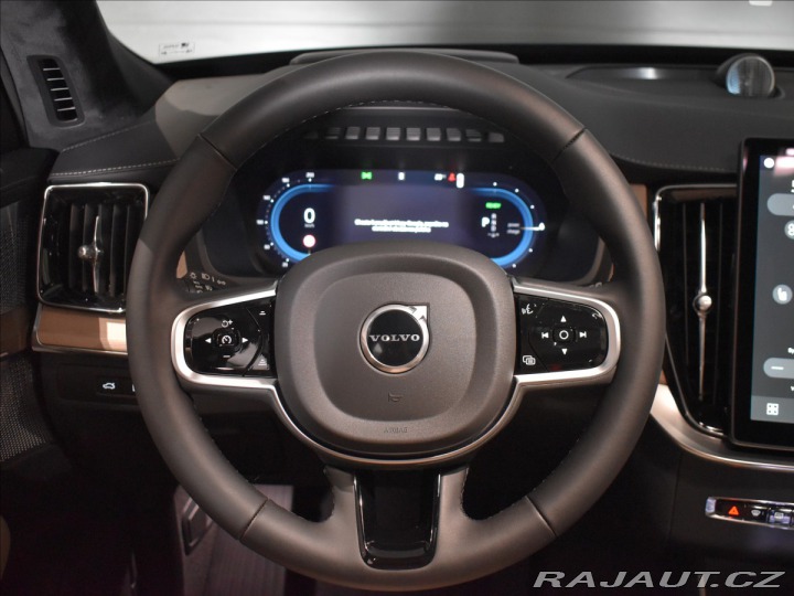 Volvo XC90 2,0 XC90 ULTRA DARK T8 PL 2025