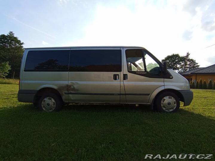 Ford Transit 2,2 103kw 2012