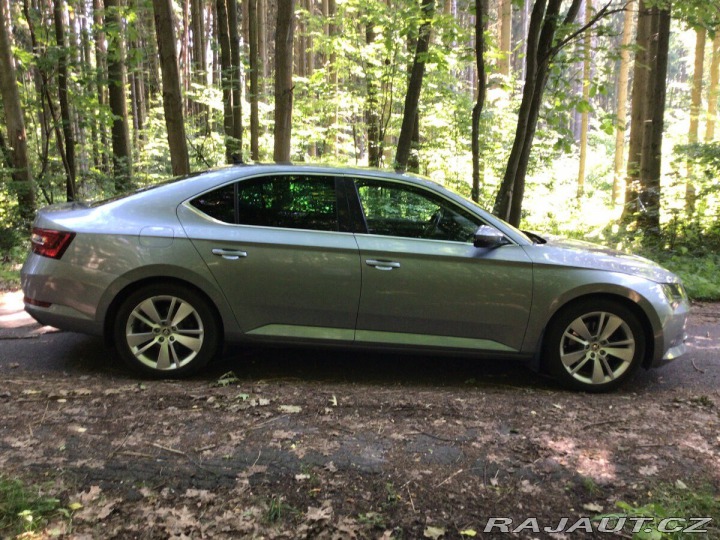Škoda Superb 2,0 TDI, 110 KW, DSG 2017
