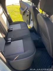 Dacia Duster 1,6   16V SCe 84kW 1. maj 1800