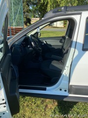 Dacia Duster 1,6   16V SCe 84kW 1. maj 1800