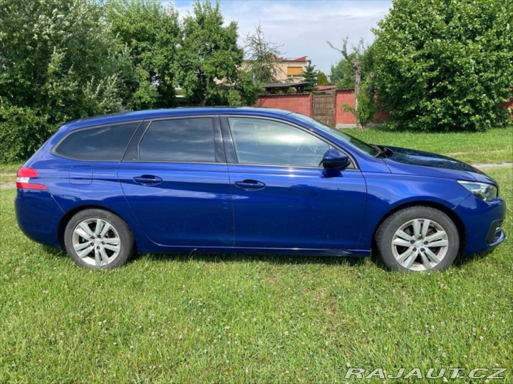 Peugeot 308 Blue HDi130 96kW, MAN 6 1800