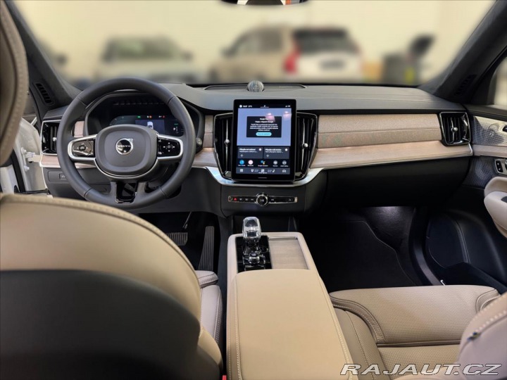 Volvo XC90 2,0 T8 AWD Ultra Dark 045 2025