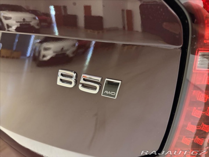 Volvo XC90 2,0 B5 AWD Dark Plus 1930 2025